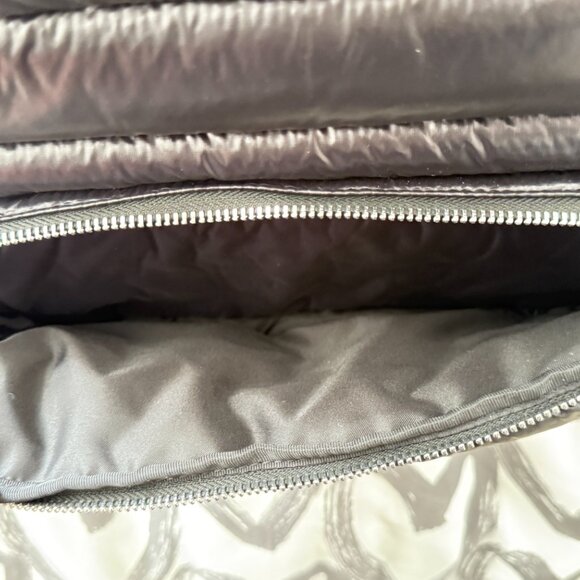 Authentic LULULEMON Everywhere Unisex Black Backpacks Wunder Puff LU9BZPS - Picture 12 of 13